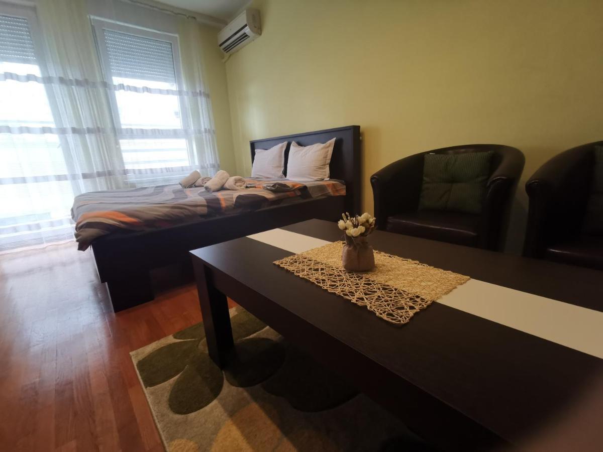 Twin Belville Apartments Βελιγράδι Εξωτερικό φωτογραφία